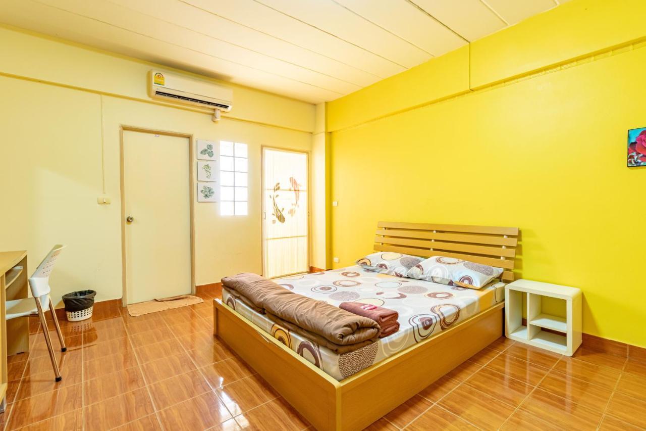Benjaratch Boutique Apartment Bangkok Exteriör bild