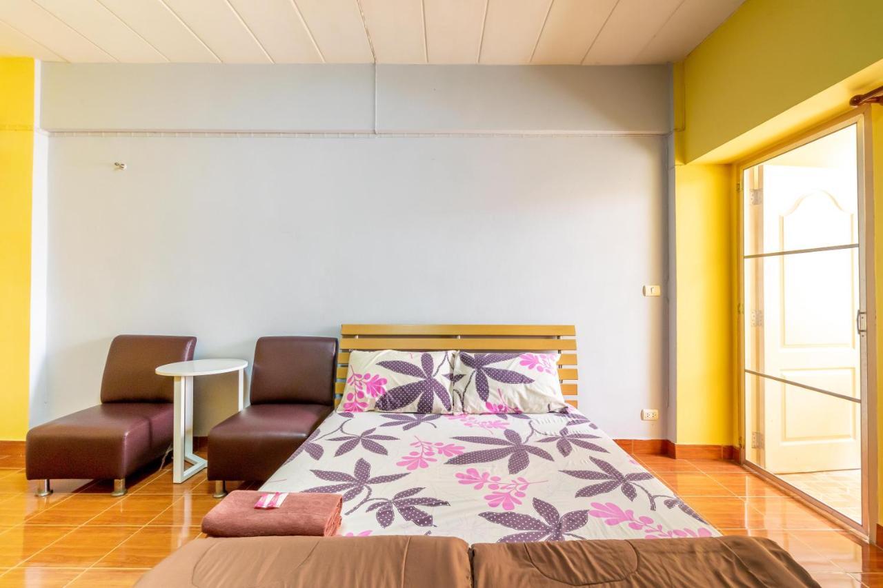 Benjaratch Boutique Apartment Bangkok Exteriör bild