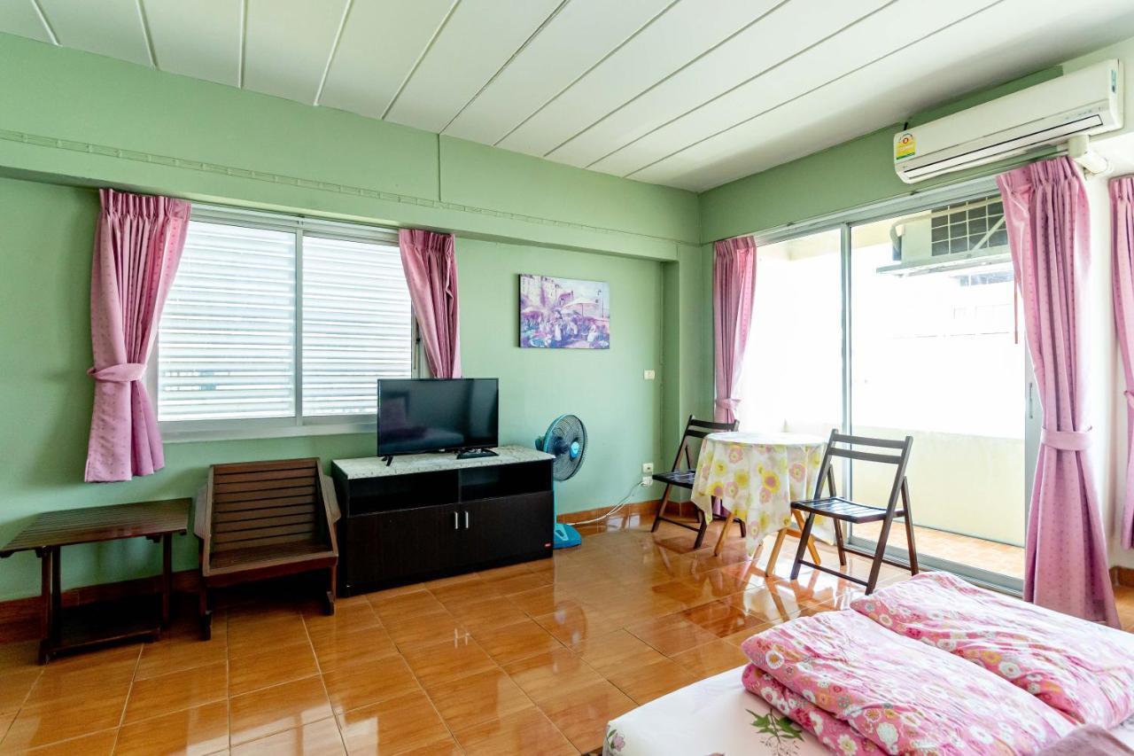 Benjaratch Boutique Apartment Bangkok Exteriör bild
