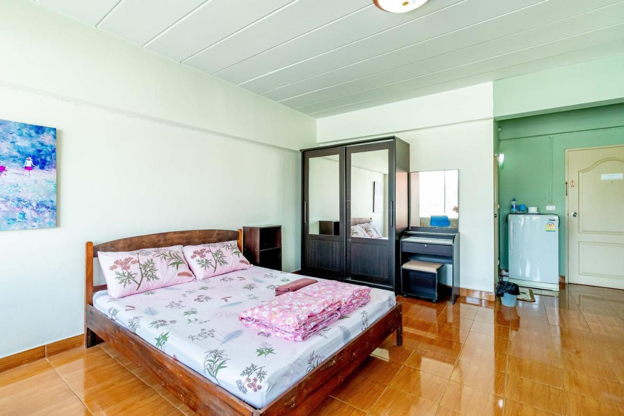 Benjaratch Boutique Apartment Bangkok Exteriör bild